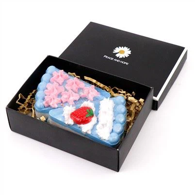 بمب حمام کیک تولد